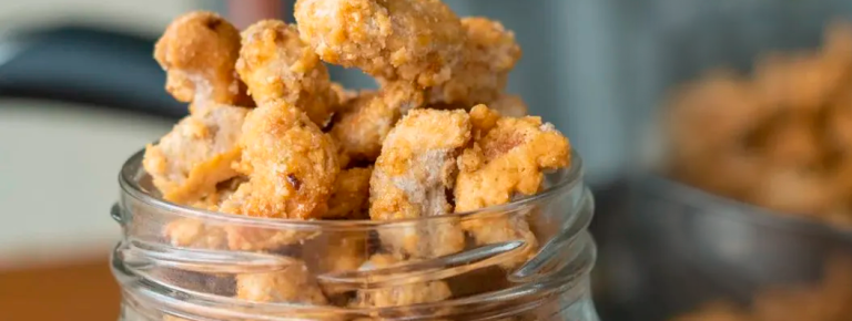 Doce de Castanha de Caju com Coco (tipo cocadinha)